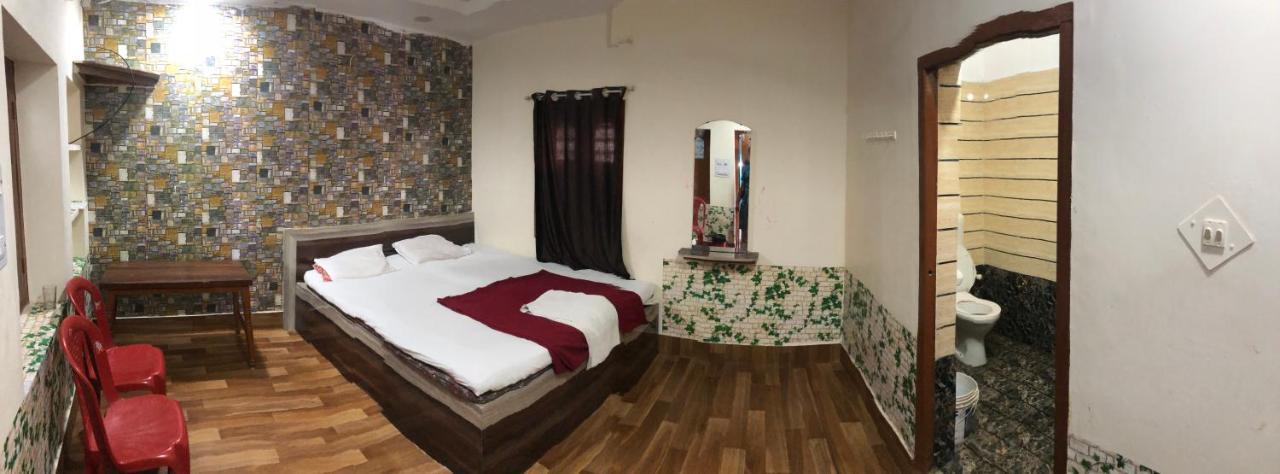 Hotel Bobby House 450M From Beach & 1 Km From Temple Puri Ngoại thất bức ảnh